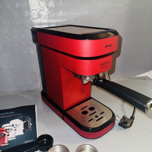 Cafetera express Cecotec Cafelizzia 790 Shiny